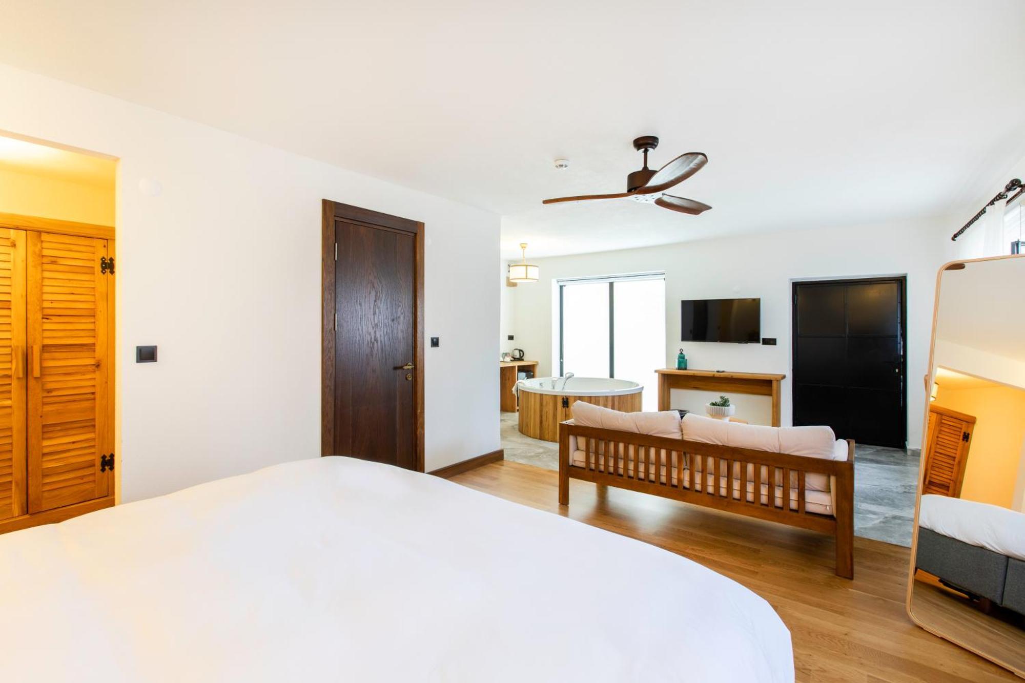 Marlo Ayvalik 12 Plus Adult Only Экстерьер фото